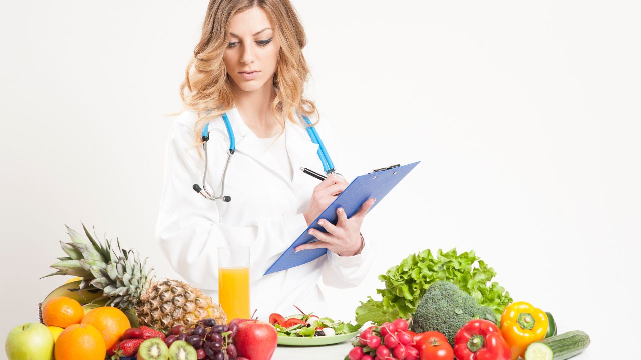 Comparing Energy-Boosting Juices vs. Commercial Energy Drinks 1 Comparing Energy-Boosting Juices vs. Commercial Energy Drinks