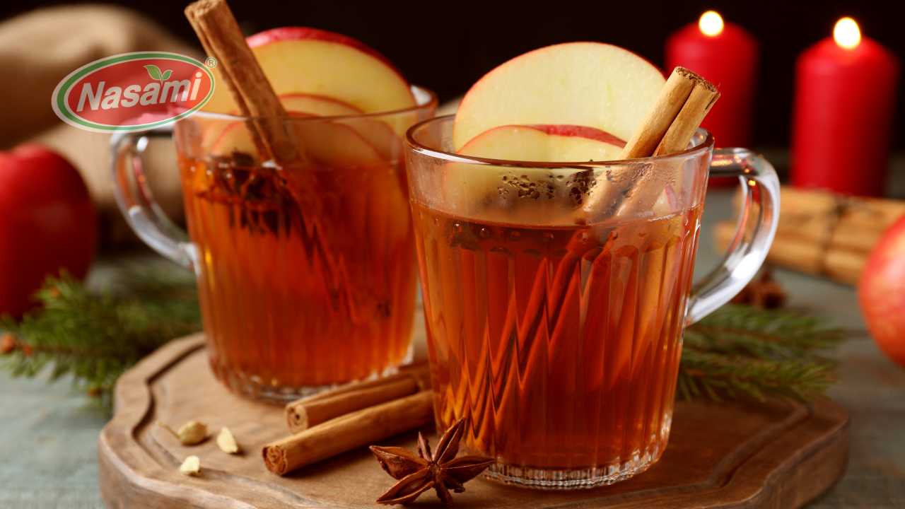 Top 10 Winter Drinks To Try In This Season 2 top-10-winter-drinks-to-try-in-this-season-spiced-apple-cider-nasami