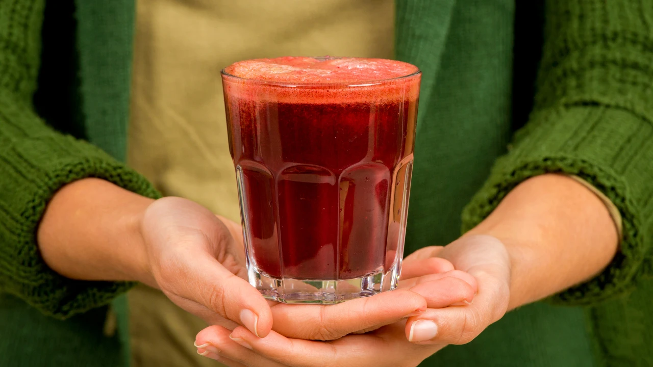 Beet Juice OEM & ODM – Customize Your Unique Brand with Confidence! 2025 2 Beet Juice Has Gained Immense Popularity.